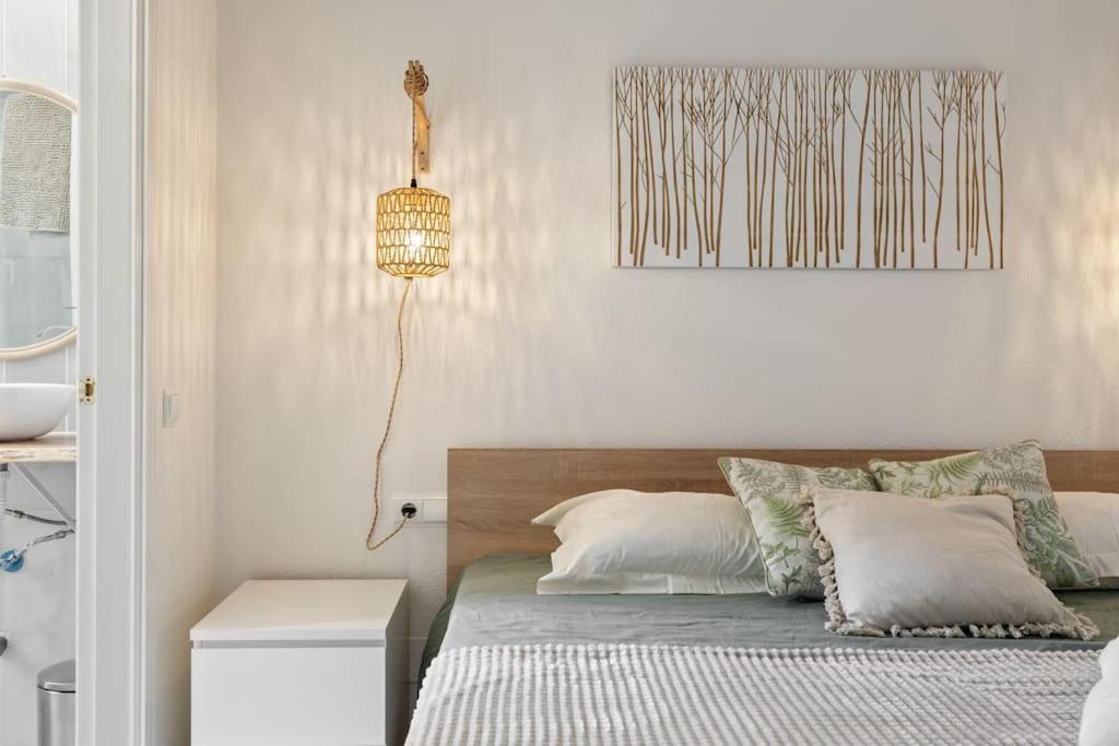 Beautiful 3 Bed Stylish & Cozy Apartment - Susanna Suite Міхас Екстер'єр фото